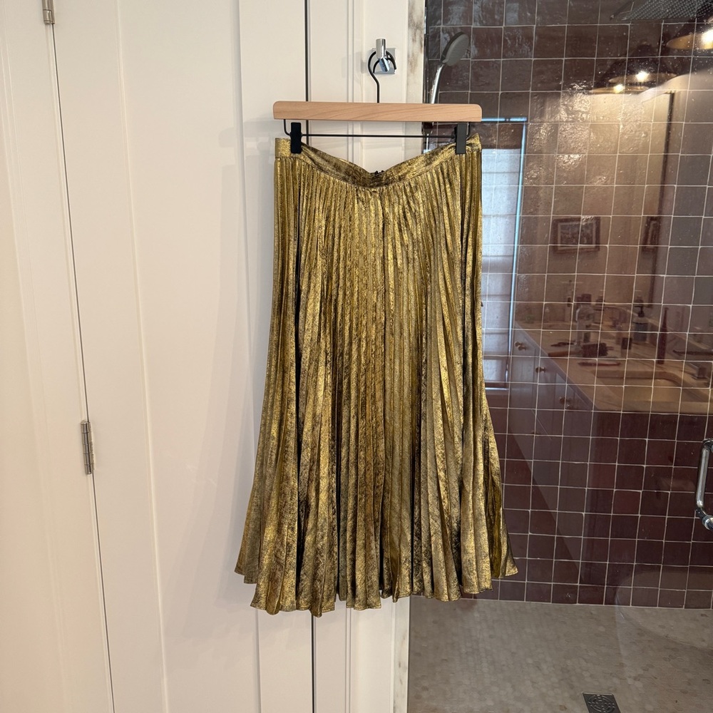 Banana Republic Gold Skirt